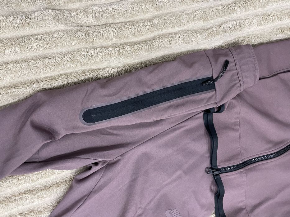 Оригінальний костюм від найк, nike