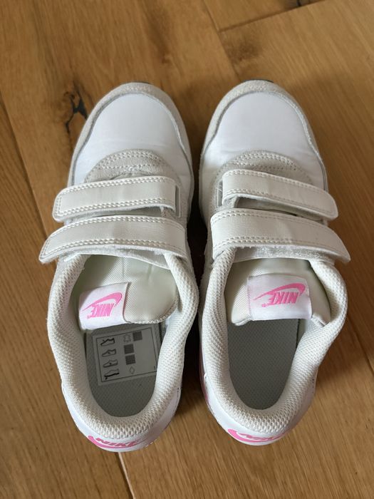 Adidasy Nike rozm. 32.5 nowe!