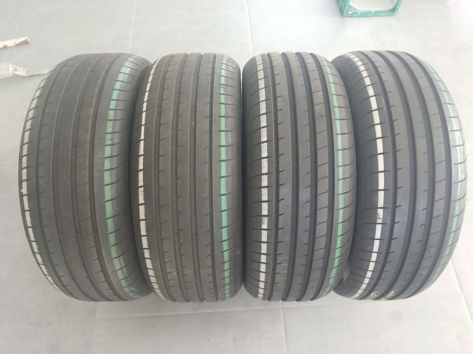 4 pneus 225 45 r19 Goodyear