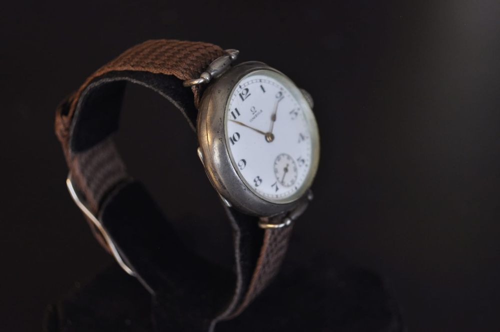 Relógio - Omega Trench Watch - Raro