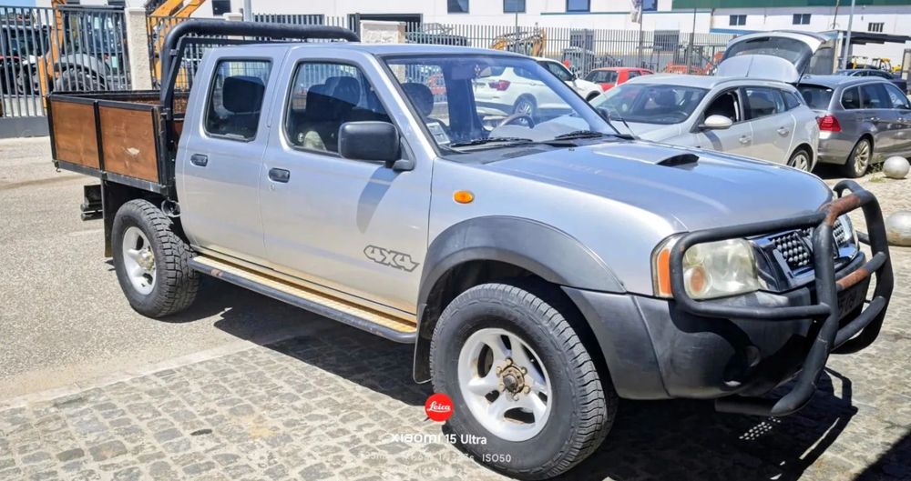 Nissan Pick-Up 2.5 TD CD