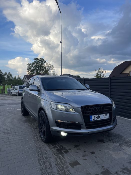 Продам Ауди Q7 Нерозмитнену