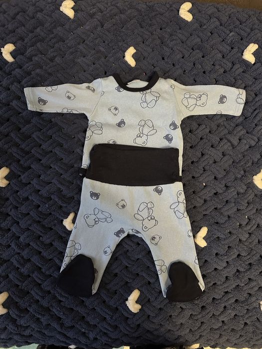 Продаю речі для хлопчика 0-3 місяці за лот 650 гривень