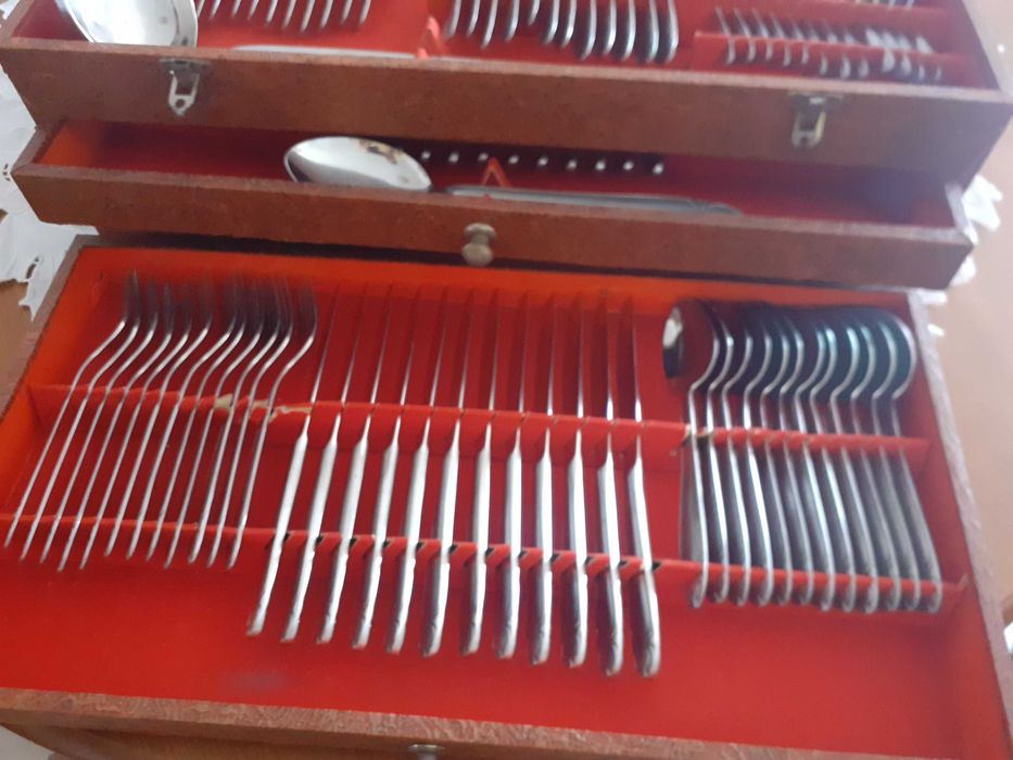 Vendo faqueiro em aço inox