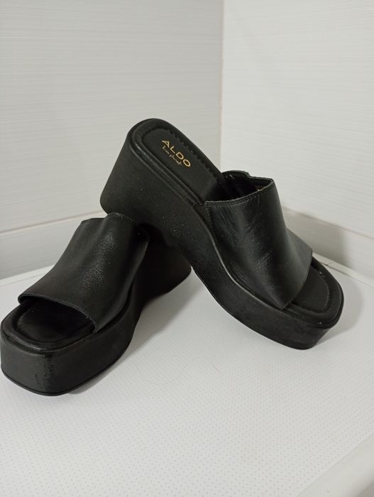Шлепки Aldo оригінал 39 розмір