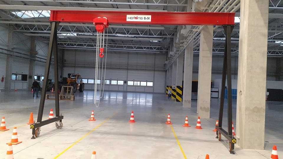 Wciągarka bramowa ręczna Q=5t - Producent