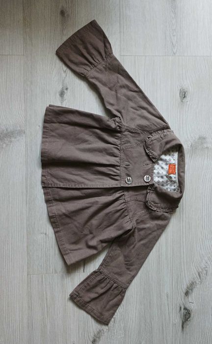 Płaszczyk dziewczęcy krótki