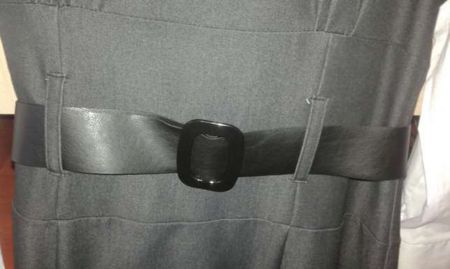 Elegancka sukienka + biała koszula