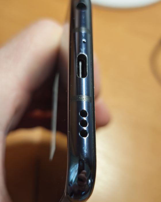 LG G8s Thinq 8/128 ГБ, mirror black , 2 сім
LG G8S ThinQ
LG G8S ThinQ