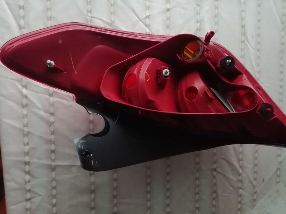 Pisca traseiro esquerdo Peugeot 308 ano 2007 a 2011