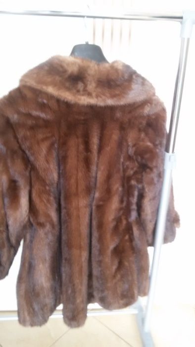 Futro z norek jasny brąz