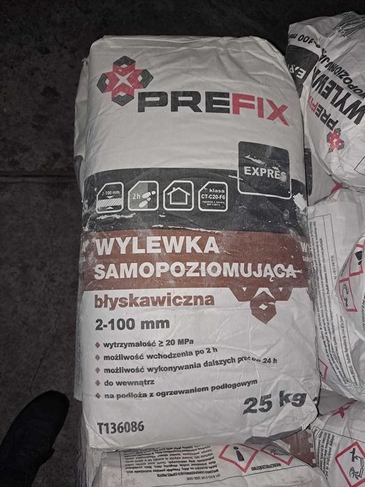Wylewka samopoziomująca Prefix 2 szt.