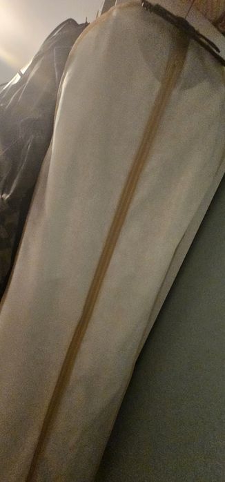 Suknia ślubna 48-50 r. Królewski atlas + welon