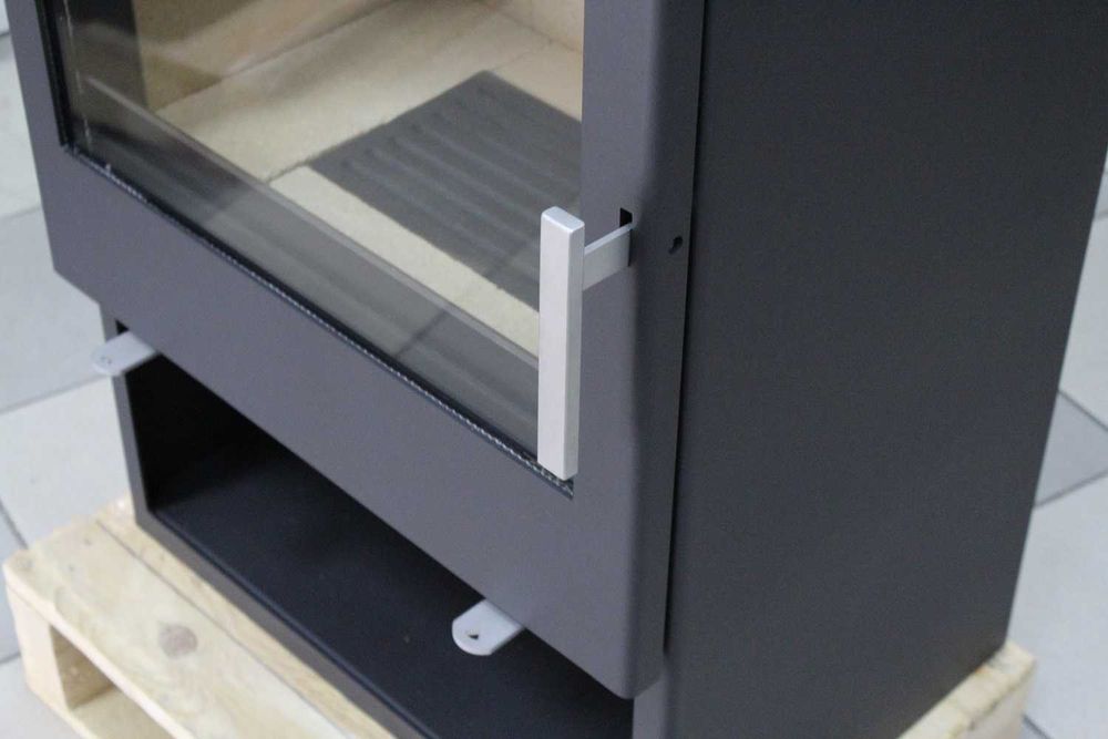 Piec piecyk kominek wolnostojący na drewno Victoria Modena 10kW ECO