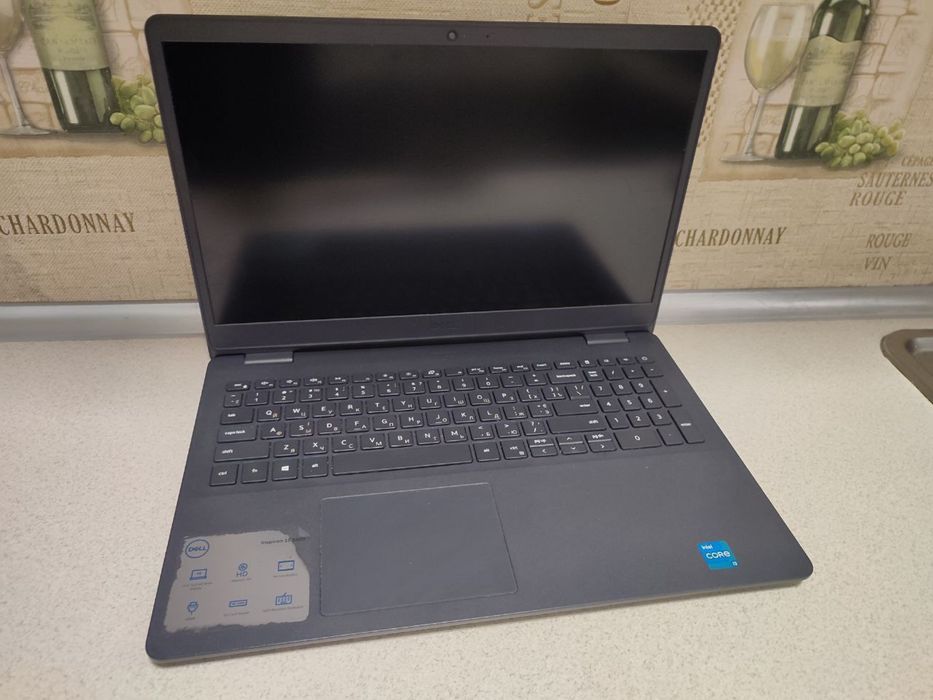 Ноутбук Dell inspiron 3501
