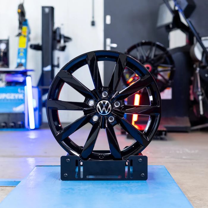 NOWE ORYGINALNE Felgi 17" Volkswagen Golf Touran Tiguan Passat T-Roc