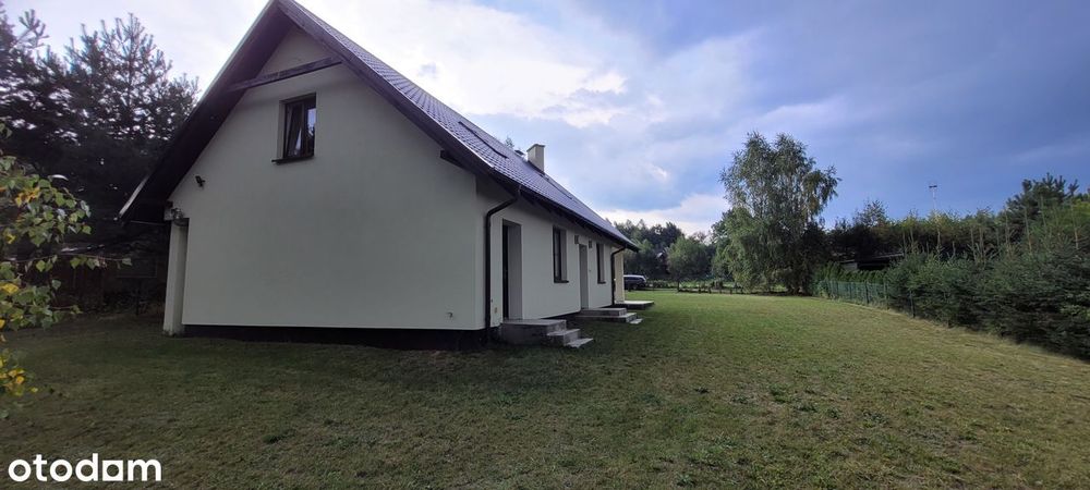 Dom wolnostojący w cichej okolicy z działką
