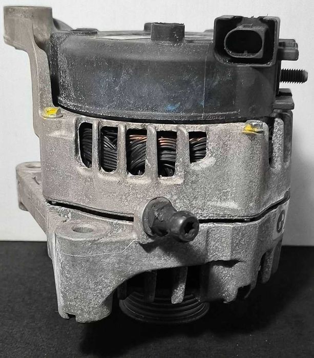 Alternador FG18S011 - BMW 5