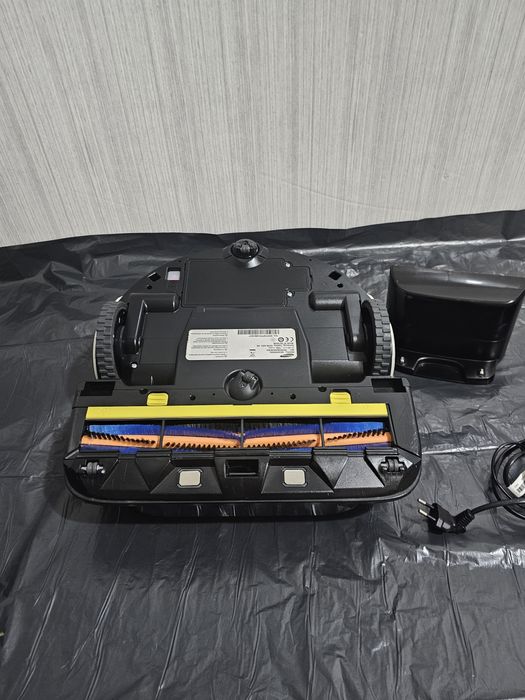 Робот пилосос Samsung SR20H9050U