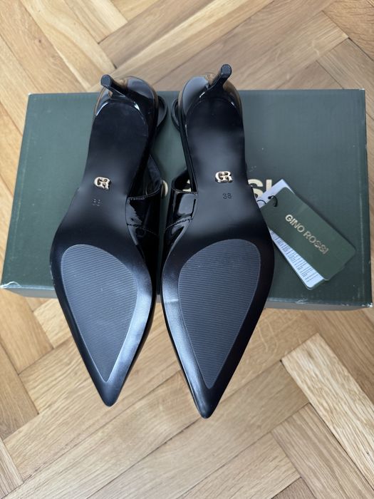 NOWE czarne szpilki lakierowane Gino Rossi slingback kitten heel r. 38