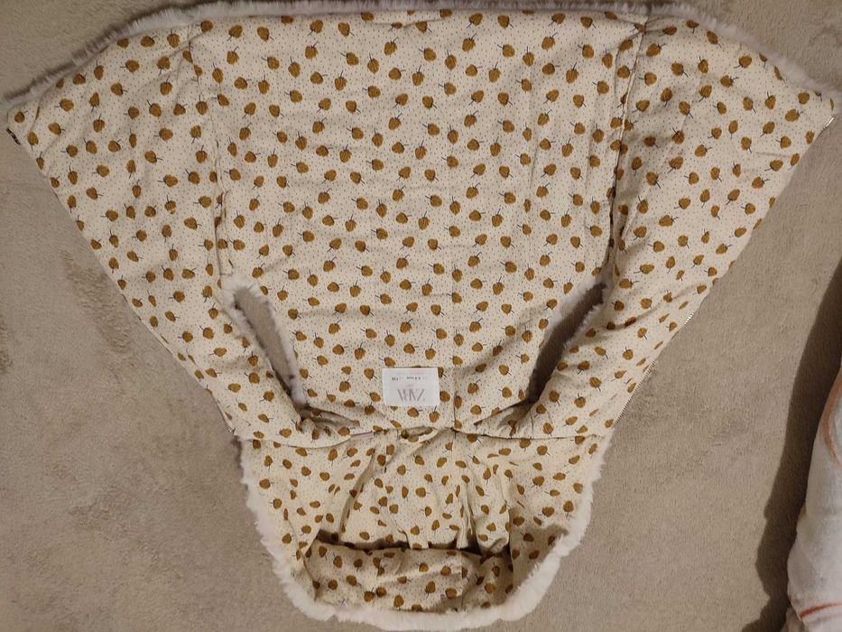 Colete muito quentinho de menina