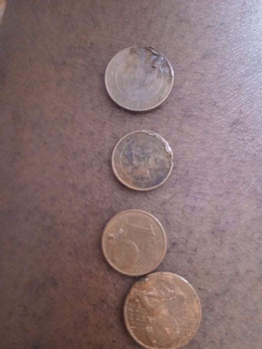 Moedas estranhas