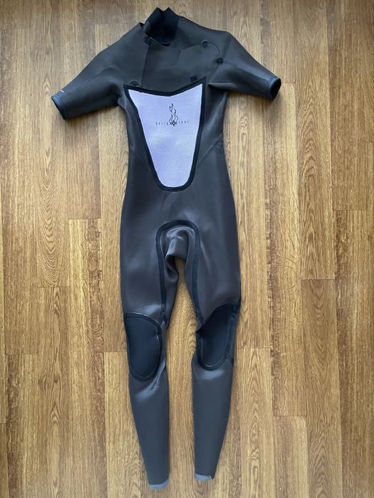 BILLABONG Pianka neoprenowa rozm.SL