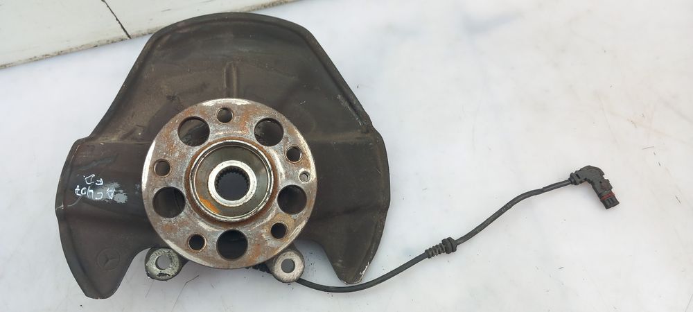 Manga de eixo frente direita MERCEDES-BENZ Classe B (W245)