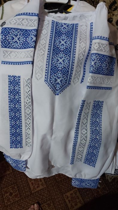 Сорочки вишиті машинна вишика