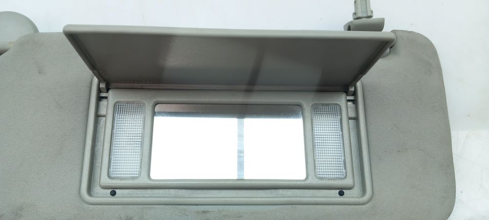 Pála de sol esquerda TOYOTA Avensis Liftback (_T25_)