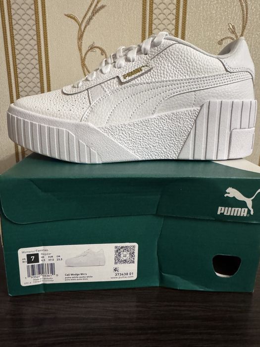 Кросівки жіночі Puma Cali Wedge US 8
