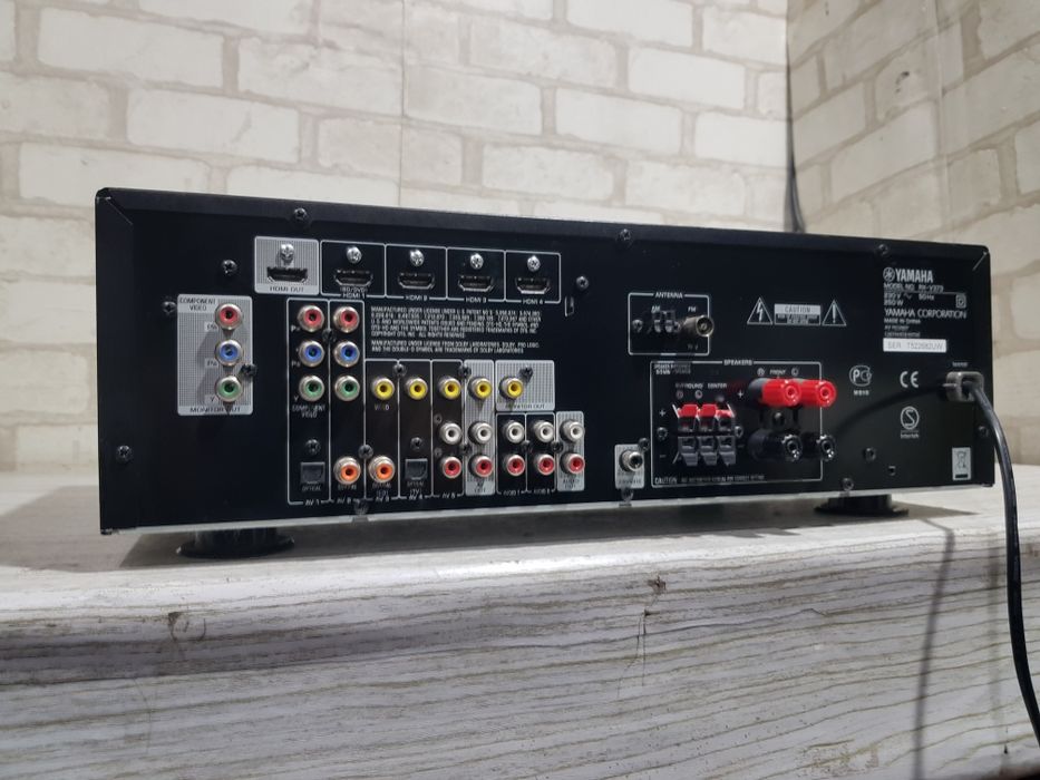5.1 AV ресивер YAMAHA RX-V373,(HTR3065) *5x100 Вт, HDMI, 4K, USB б/у з Німеччини