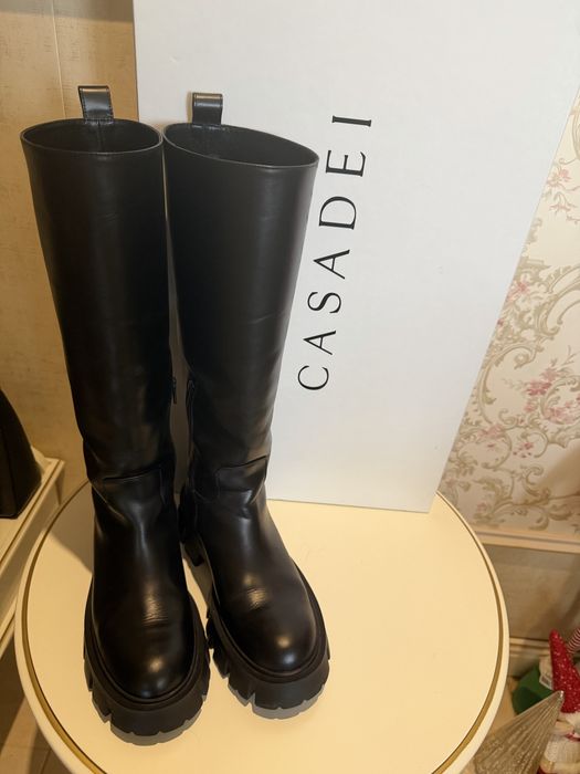 Чоботи   Casadei