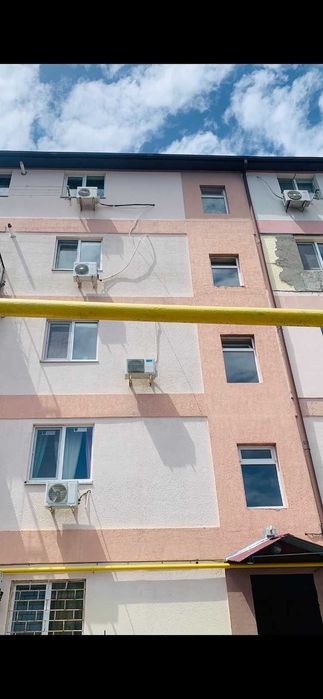 Каартира  с двухконтурным котлом.