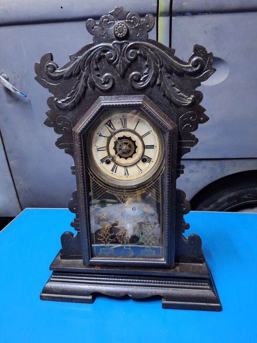 Relógio de mesa antigo