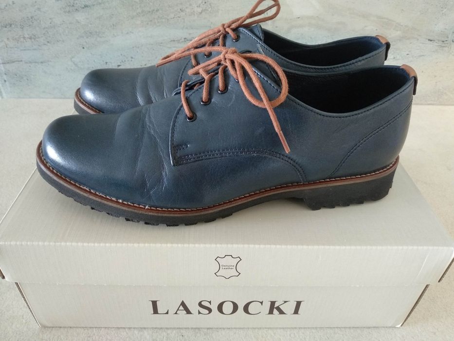 Damskie skórzane półbuty typu Oxford LASOCKI