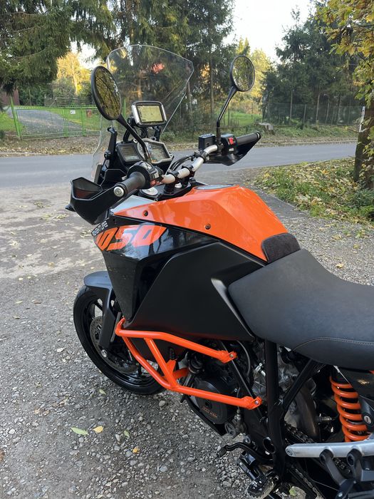 KTM Adventure 1050    2016 rok navigacja kufry