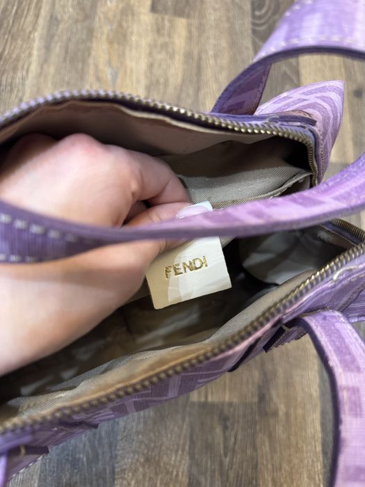 Сумка під fendi