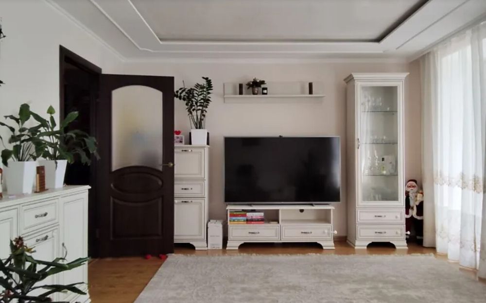 Продаж 3к квартири 86.7 кв. м на вул. Глибока