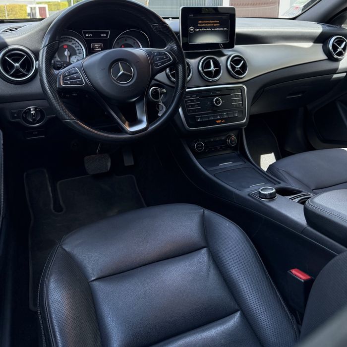 MERCEDES CLA 200d AUTO **DESDE 229€ MES**