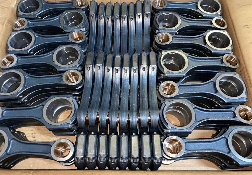 Шатуны Mercedes OM651 2,2CDi новые оригинальные A6510300020