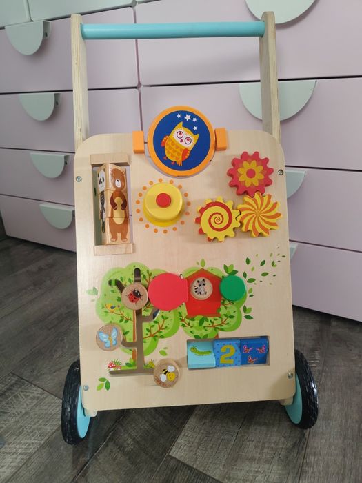 Pchacz chodzik drewniany