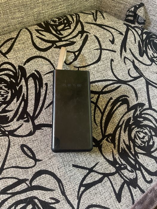 Продам повербанк на 50000