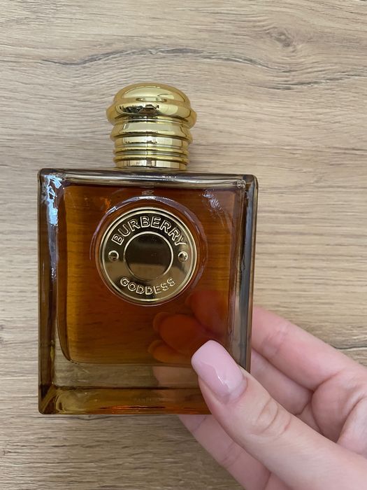 Burberry Goddess Parfum