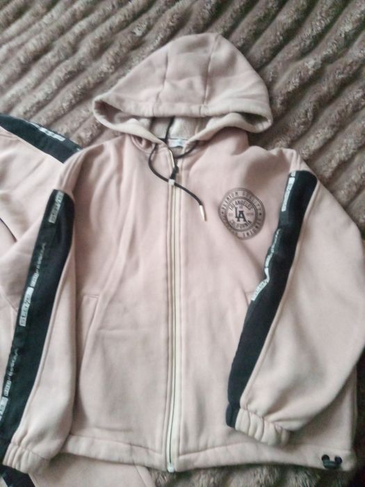 Костюм теплий флісовий.