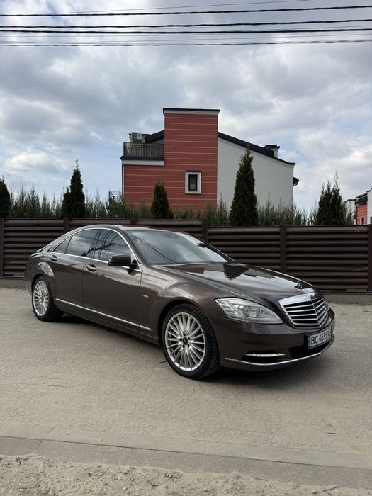 Mercedes Benz S221 3.0 дизель