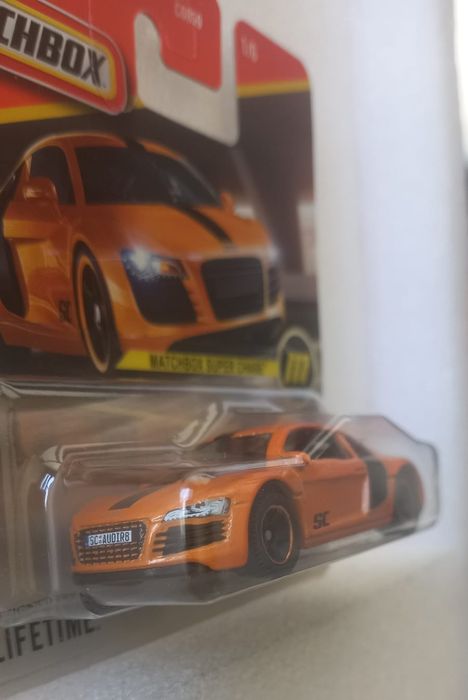 SC (super chase) Audi R8 matchbox