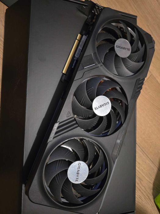 gigabyte geforce rtx 4070 - купити комп'ютери та комплектуючі