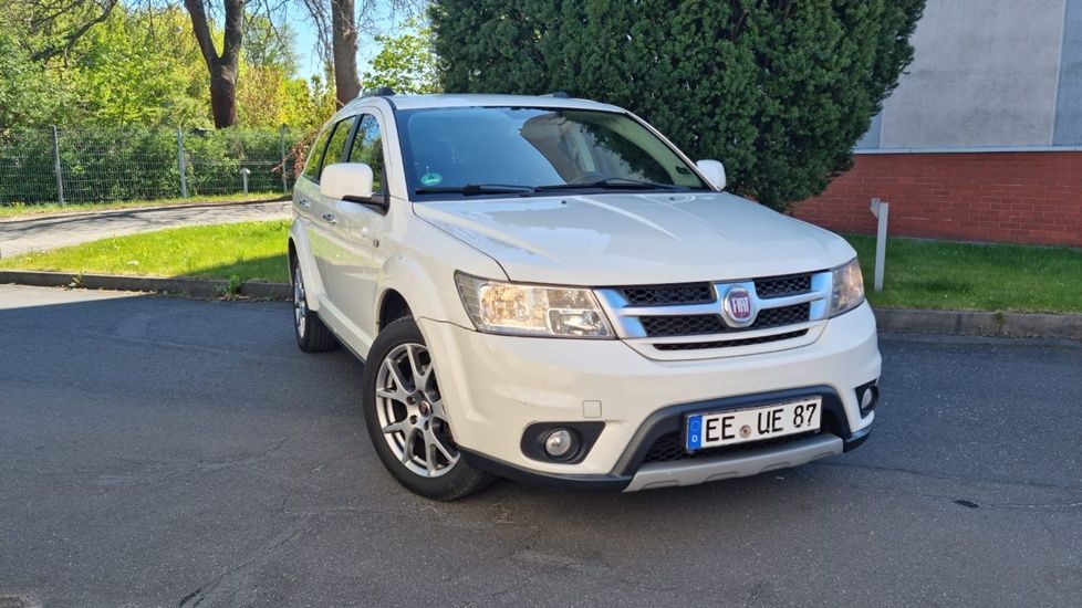 Fiat Freemont DVD 4x4 7 osobowe Serwisowany Kamera Nawigacja
