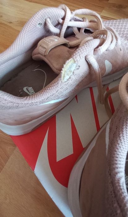 Buty Nike rozmiar 37, 5